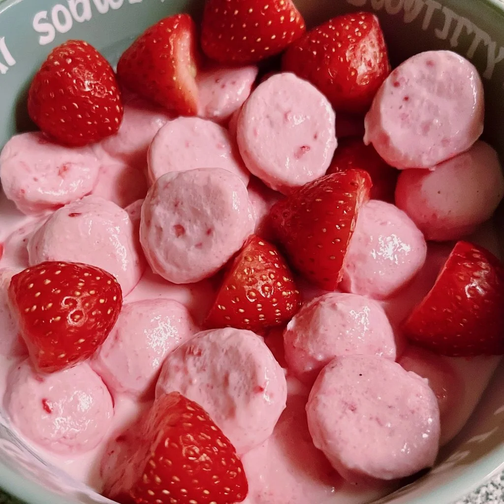 Strawberry Yogurt Dots Recipe✨️